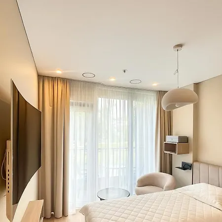Apartment Pusu Natos *